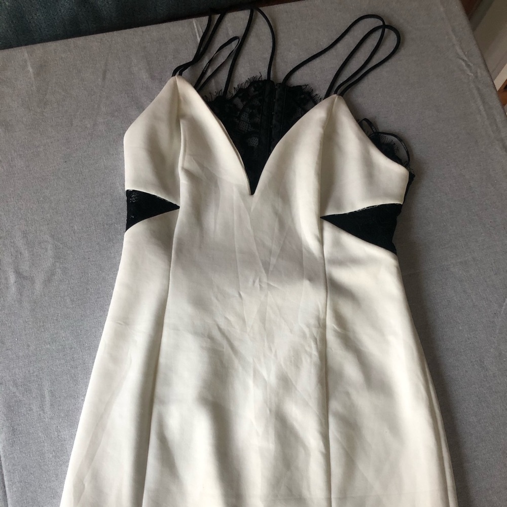 Women’s dress